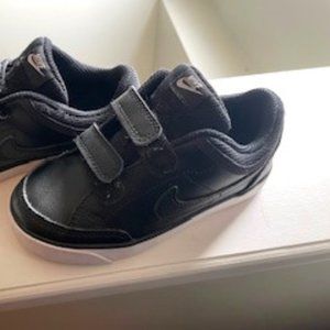 Toddler Nike Capris in Black Leather - Size 10 with Easy Velcro